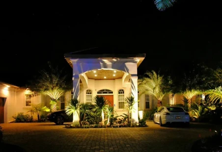 entrance-lighting-lit-outdoor-IMG_0481